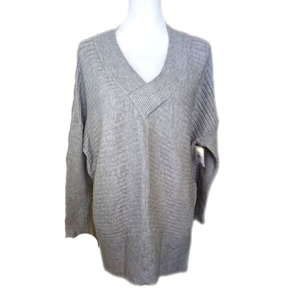 Stitchdrop NWT gray ribbed v-neck sweater, dolman sleeve, viscose blend S - Picture 1 of 10